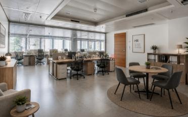 Bureau - image - 1