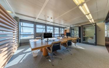 Office - image - 6