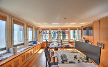 Bureau - image - 2