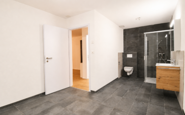 Apartment 4 rooms - image - 9