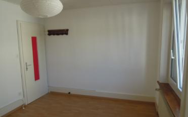 Apartment 4 rooms - image - 9