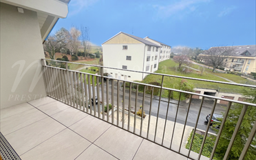 Attique 3 pièces - image - 1