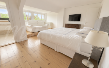 Apartment 8 rooms - image - 8