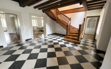 Apartment 8 rooms - image - 2