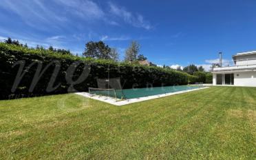Maison 8 pièces - image - 2