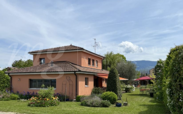 Maison 7 pièces - image - 2
