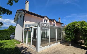 Maison jumelée 7.5 pièces - image - 1