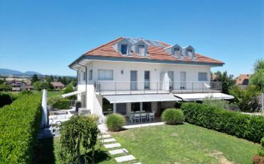 Einfamilienhaus 7.5 Zimmer - image - 1