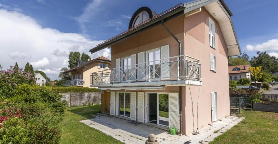 Superbe villa individuelle de 7.5 pièces au coeur de Prilly