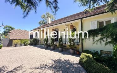 Single house 14 rooms - image - 1