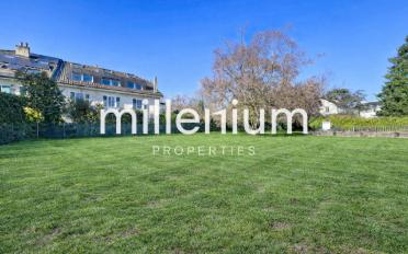 Furnished flat 6 rooms - image - 1