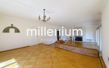 Maison 9 pièces - image - 3