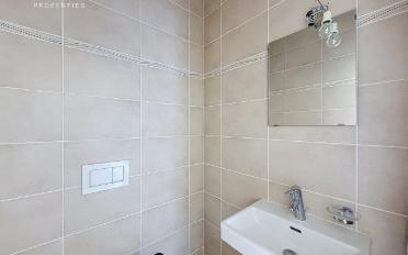 Apartment 4 rooms - image - 12