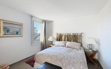 Furnished flat 6 rooms - image - 8
