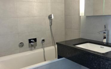 Dachwohnung 4 Zimmer - image - 7