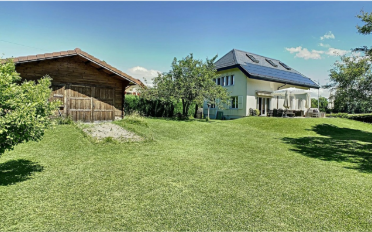 Villa - image - 12