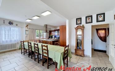 Apartment 6.6 rooms - image - 8