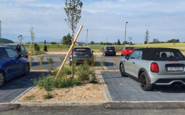 offener Parkplatz - image - 1