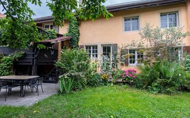 Single house 11.5 rooms - image - 1