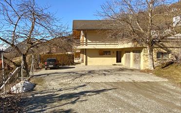 Villa - image - 1
