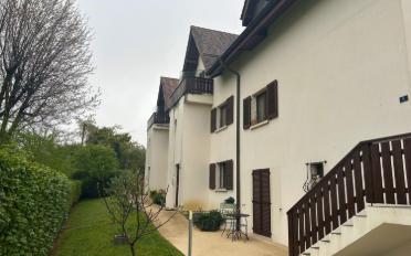 Place ouverte 1 pièce - image - 1