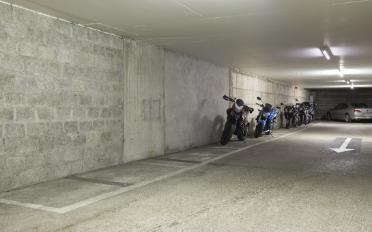 Tiefgarage ein Zimmer - image - 5