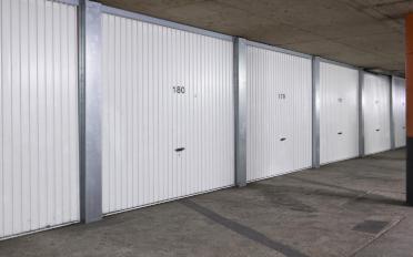 Tiefgarage ein Zimmer - image - 7