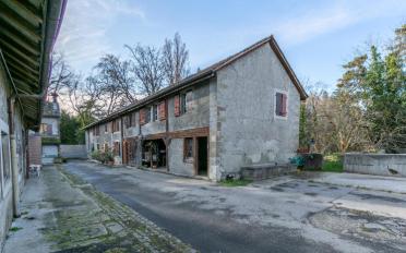 Building land - image - 3