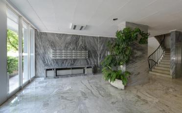 Wohnung 8.5 Zimmer - image - 2