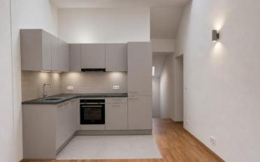 Apartment 4 rooms - image - 1
