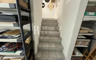 Commercial - image - 8