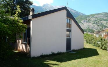 Einfamilienhaus 4.5 Zimmer - image - 1