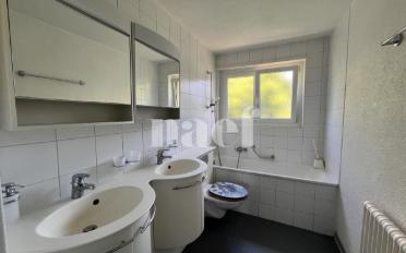 Apartment 4 rooms - image - 8