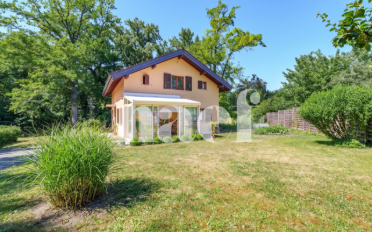 Villa 8 pièces - image - 1