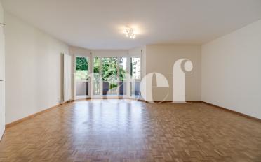 Apartment 4 rooms - image - 1
