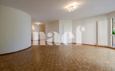 Apartment 4 rooms - image - 2