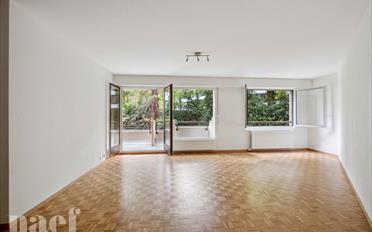 Apartment 5 rooms - image - 2