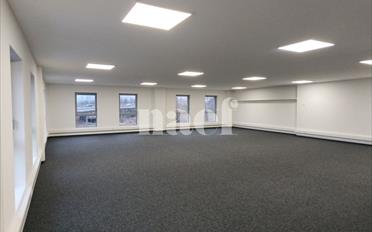 Office - image - 4