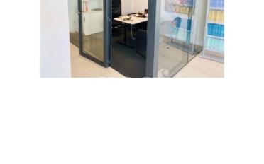 Office - image - 4