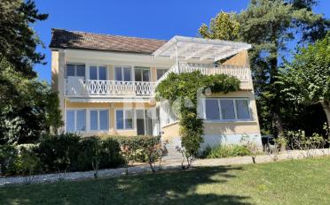 Villa 6.5 Zimmer - image - 1