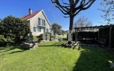 Einfamilienhaus 4.5 Zimmer - image - 1