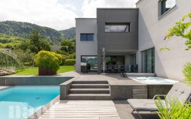 Villa 7.5 Zimmer - image - 1