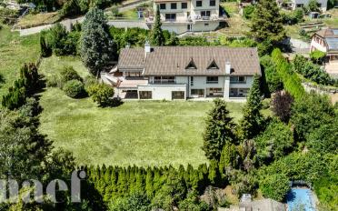 Villa 9.5 Zimmer - image - 3