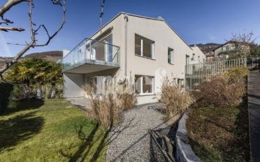 Bifamiliar house 4.5 rooms - image - 2