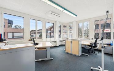 Office 11 rooms - image - 2