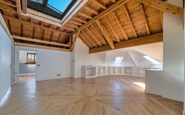 Single house 26 rooms - image - 13
