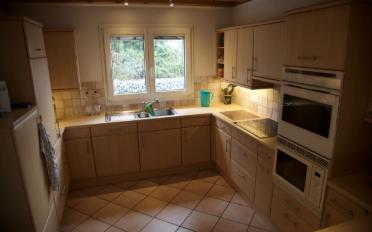 Bifamiliar house - image - 6