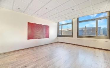 Office - image - 4
