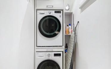 Apartment 4 rooms - image - 9