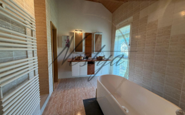 Single house 6 rooms - image - 9
